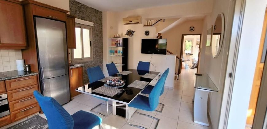 Kato Paphos Tombs of The Kings 4 Bedroom Villa For Sale UCH3626