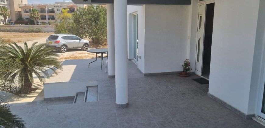 Kato Paphos Universal 4 Bedroom House For Sale BC635