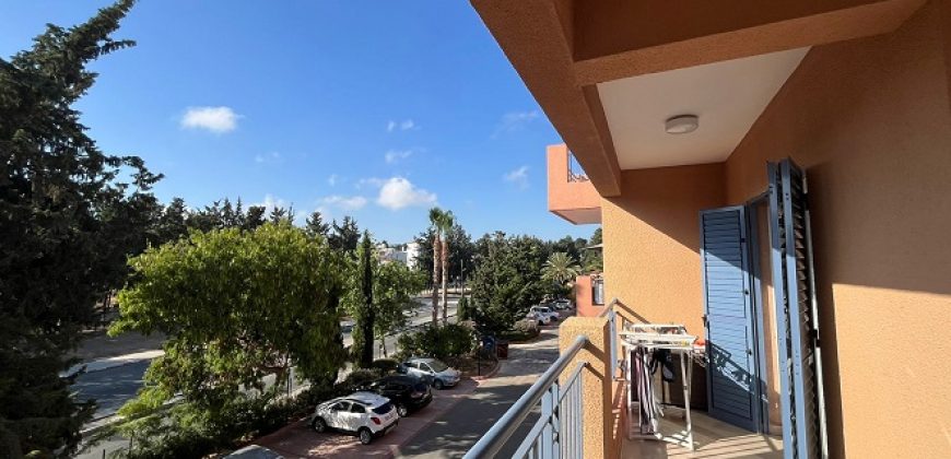 Kato Paphos 2 Bedroom Apartment For Sale MYM10268