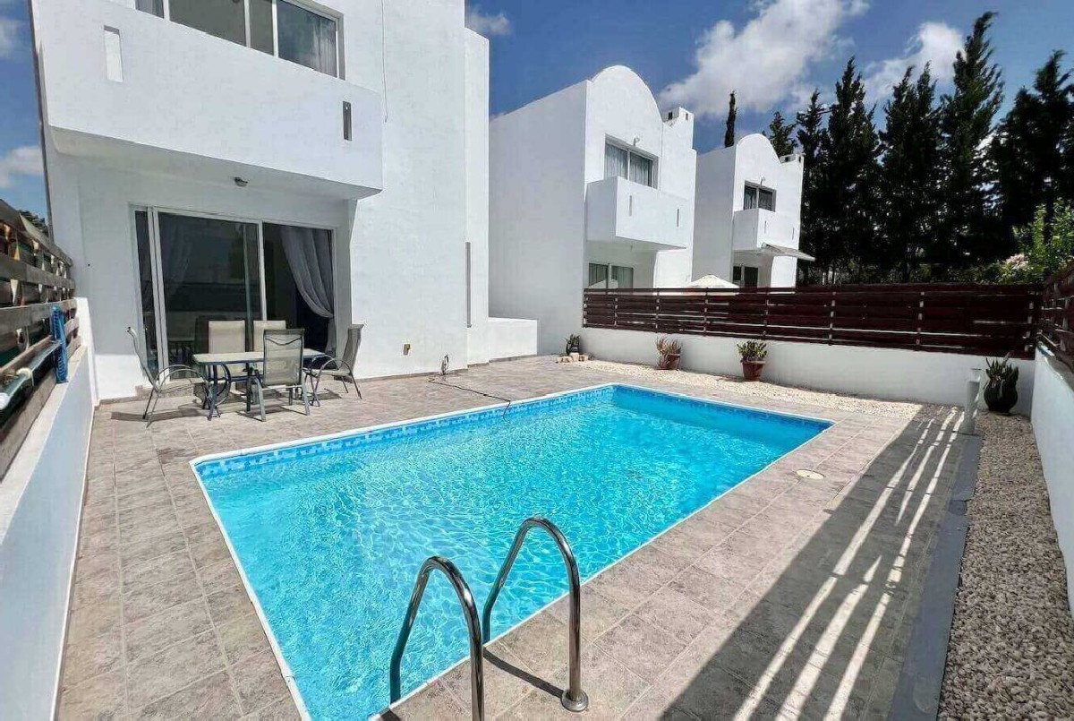 Paphos Agia Marinouda 3 Bedroom Villa For Sale TPH1087387