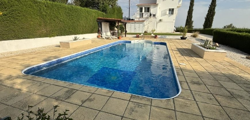 Paphos Amargeti 4 Bedroom House For Sale ZTC2901