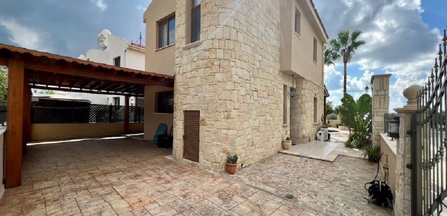 Paphos Anarita 3 Bedroom Villa For Rent TPH6793991