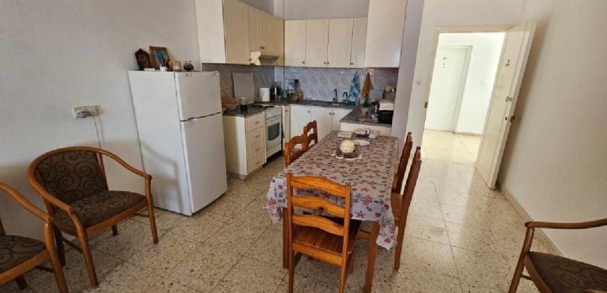 Paphos Chloraka 2 Bedroom Apartment For Sale CSR14952