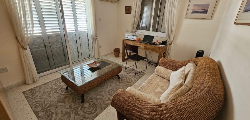 Paphos Chloraka 3 Bedroom Apartment For Rent CRB007