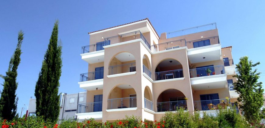 Paphos Geroskipou 2 Bedroom Apartments / Penthouses For Sale LPT49359