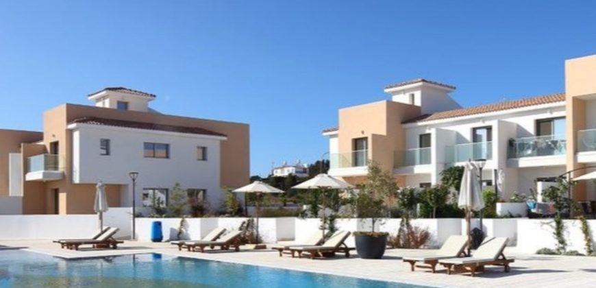 Paphos Geroskipou 2 Bedroom Townhouse For Sale MYM7542