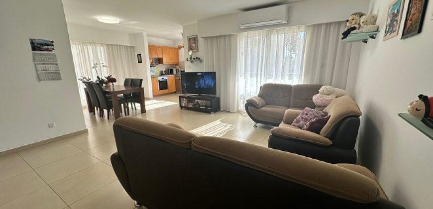 Kato Paphos 3 Bedroom Apartment For Sale MYM2865