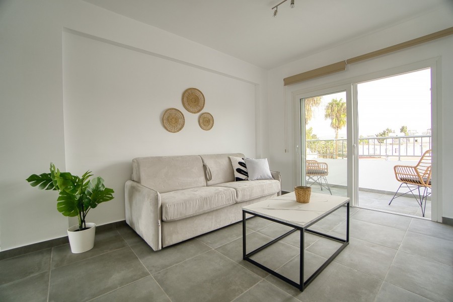 Kato Paphos 1 Bedroom Apartment For Sale BSH39631