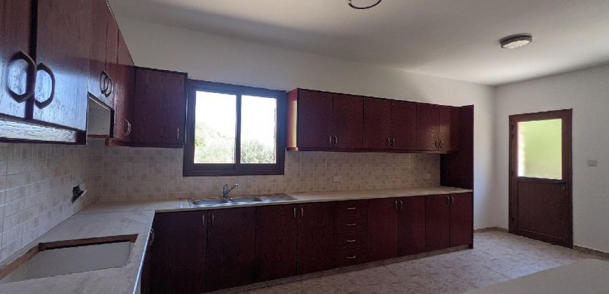 Paphos Miliou 3 Bedroom House For Sale MLT2577