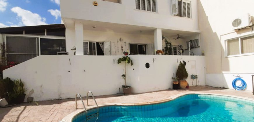 Paphos Pegeia 3 Bedroom House For Sale DLHP0570