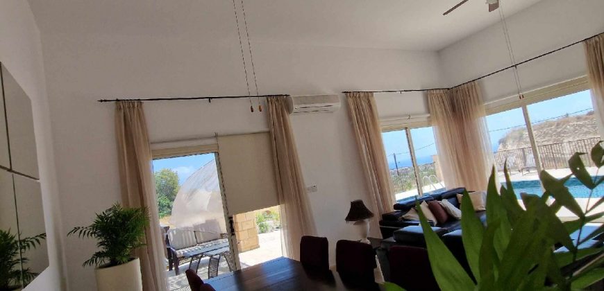 Paphos Yeroskipou 3 Bedroom Villa For Rent BC638