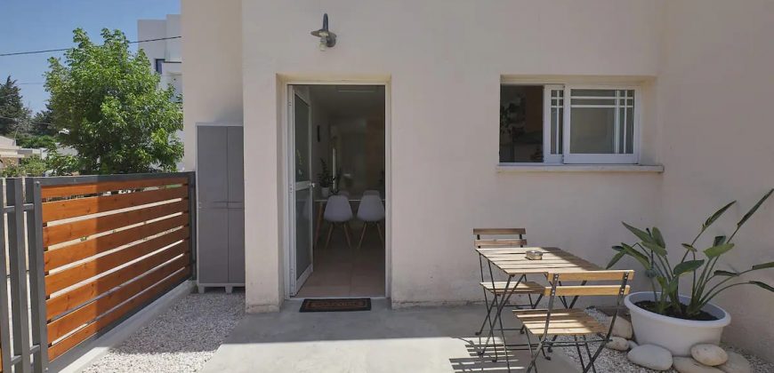 Kato Paphos Universal 2 Bedroom Town House For Rent XRP070