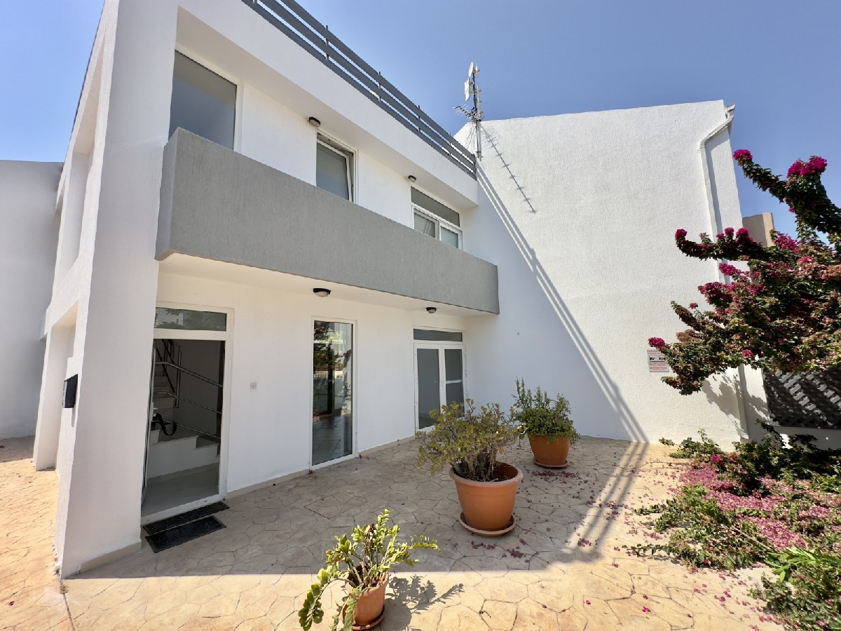 Kato Paphos Universal 2 Bedroom Villa Semi Detached For Sale CPN2895