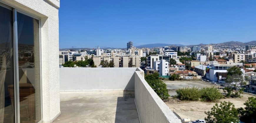 Limassol Historical center 3 Bedroom Apartment For Sale BSH38847