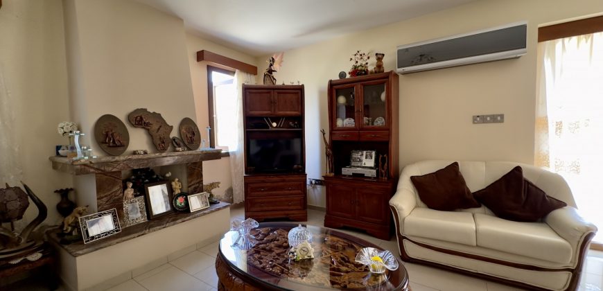 Paphos Anavargos Detached Villa 7Bdr For Sale CPNC2884