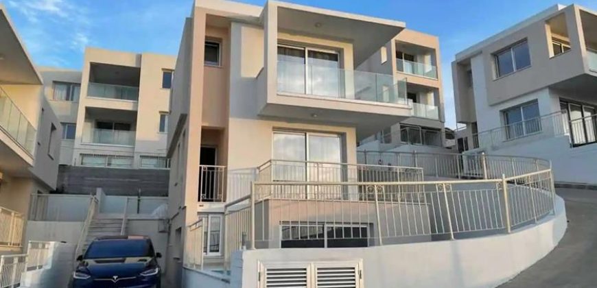 Paphos Chloraka 4Bdr Villa For Sale VLSFWCHSLV