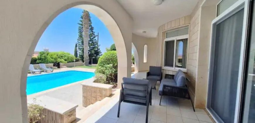 Paphos Chloraka 4Bdr Villa For Sale VLSOKARPSLV