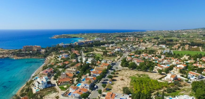 Paphos Coral Bay 4 Bedroom Villas / Houses For Sale LPT52227