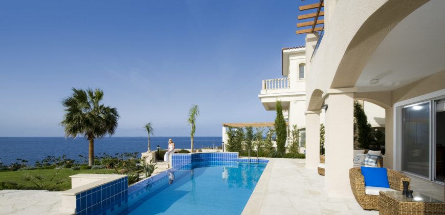 Paphos Coral Bay 4 Bedroom Villas / Houses For Sale LPT52227