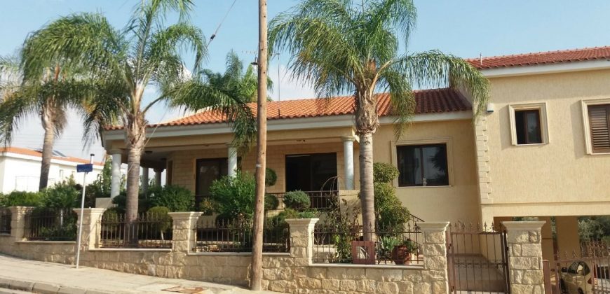 Paphos Empa Detached Villa 6Bdr For Sale CPNC1745