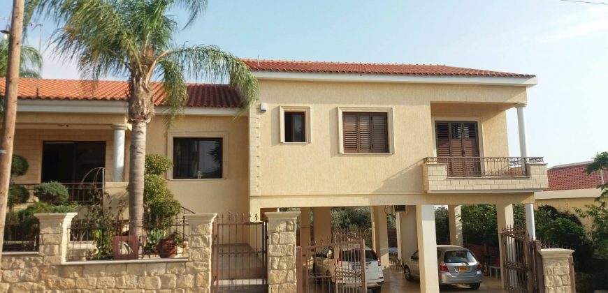 Paphos Empa Detached Villa 6Bdr For Sale CPNC1745