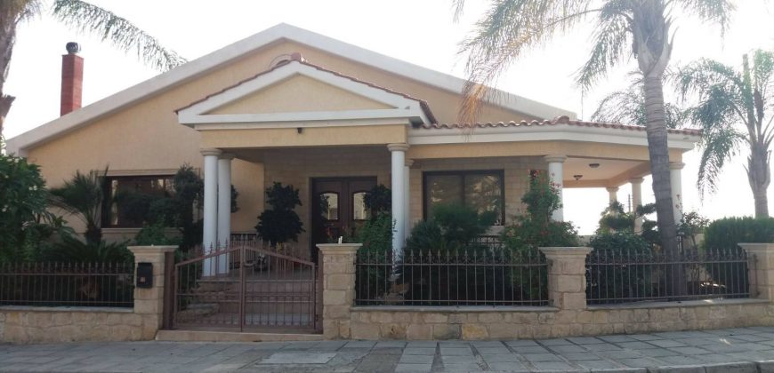 Paphos Empa Detached Villa 6Bdr For Sale CPNC1745