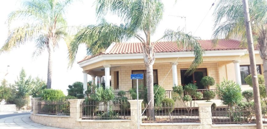 Paphos Empa Detached Villa 6Bdr For Sale CPNC1745