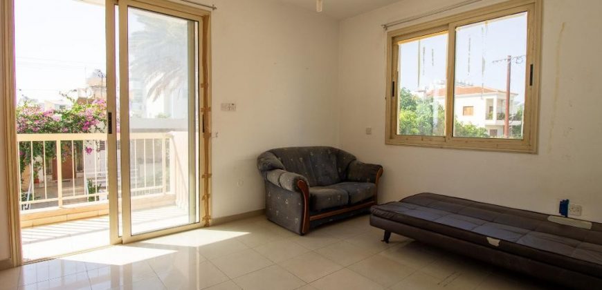 Paphos Geroskipou Building 12Bdr For Sale CPNC2477