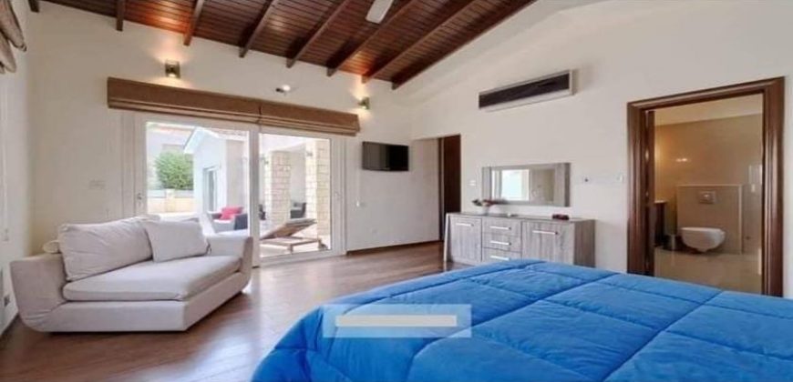 Paphos Kato Paphos 6Bdr Villa For Sale VLSPL4911MSLV