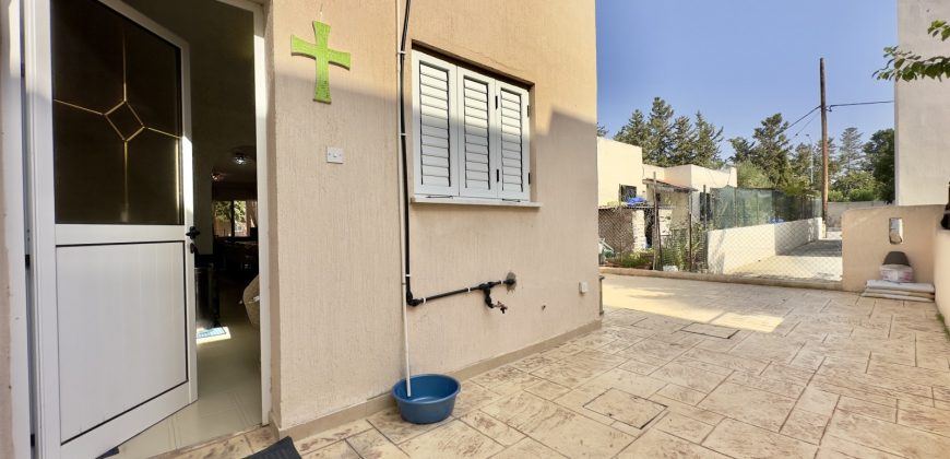 Paphos Kato Paphos Semi Detached Villa 3Bdr For Sale CPNC2380