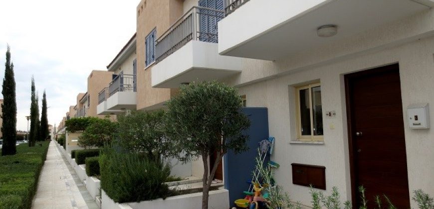 Paphos Kato Paphos Town House 2Bdr For Sale CPNC2243