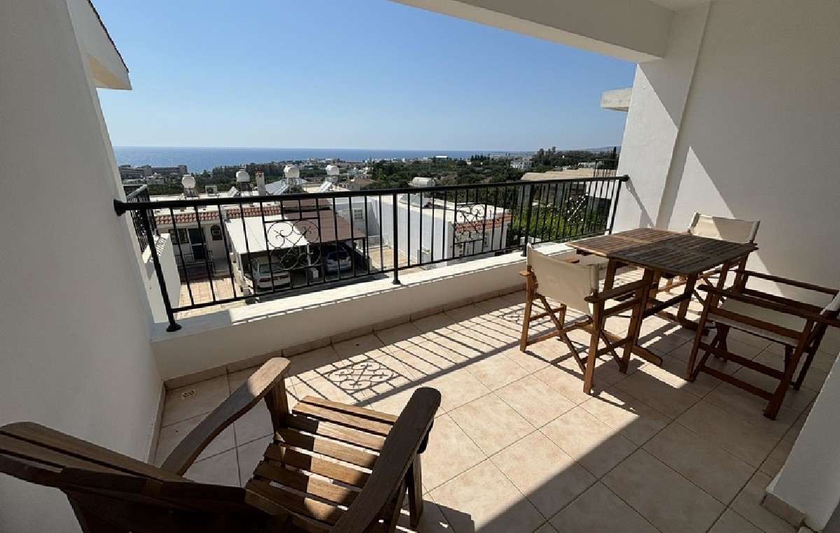 Paphos Kissonerga 2 Bedroom Apartment For Sale ZTC2981