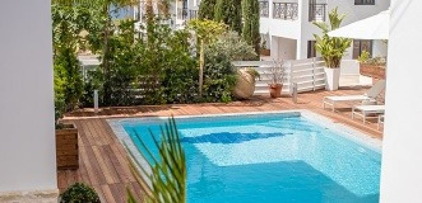 Paphos Kissonerga Apartment 13Bdr For Sale CPNC2259