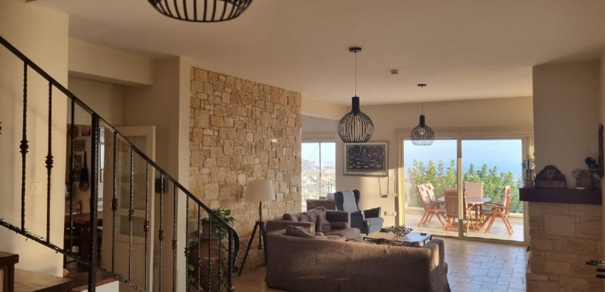 Paphos Koili 5 Bedroom Villa For Rent BC647