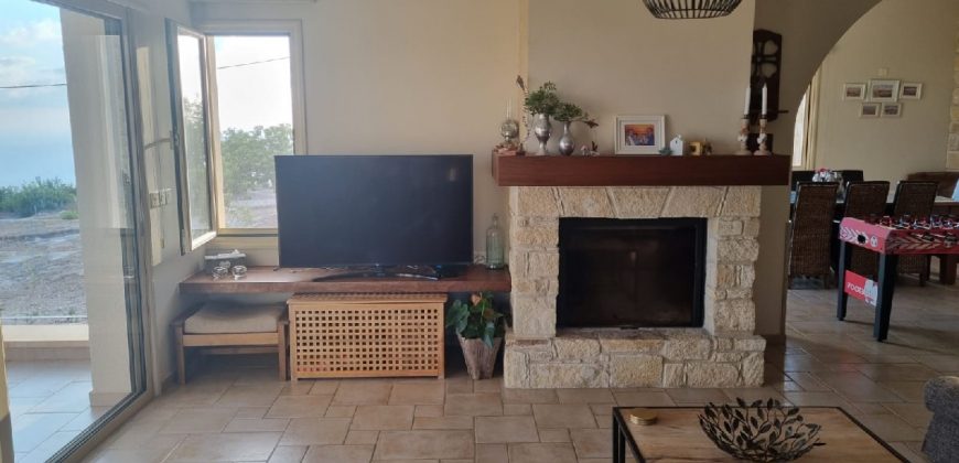 Paphos Koili 5 Bedroom Villa For Rent BC647