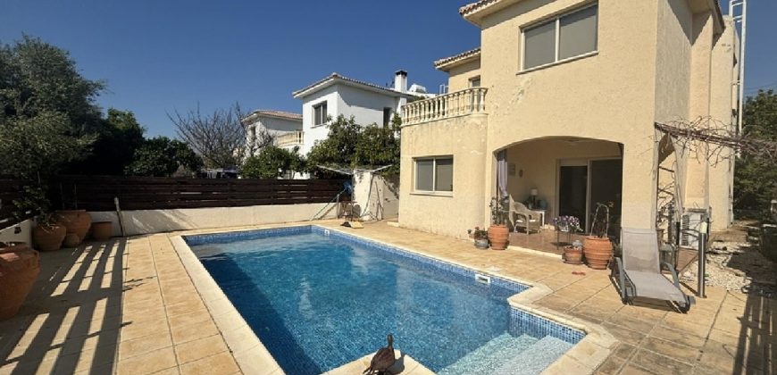 Paphos Mandria 3 Bedroom Villa For Sale ZTC2943