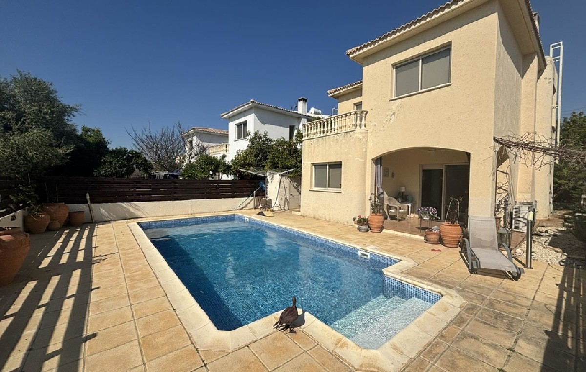 Paphos Mandria 3 Bedroom Villa For Sale ZTC2943