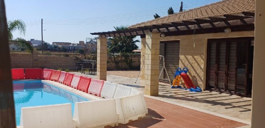 Paphos Mesogi 4 Bedroom Villa For Sale KTM103892