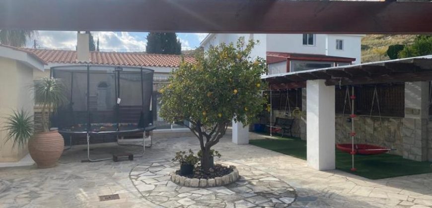 Paphos Peyia 3Bdr Bungalow For Sale VLSJOBLPPSLV