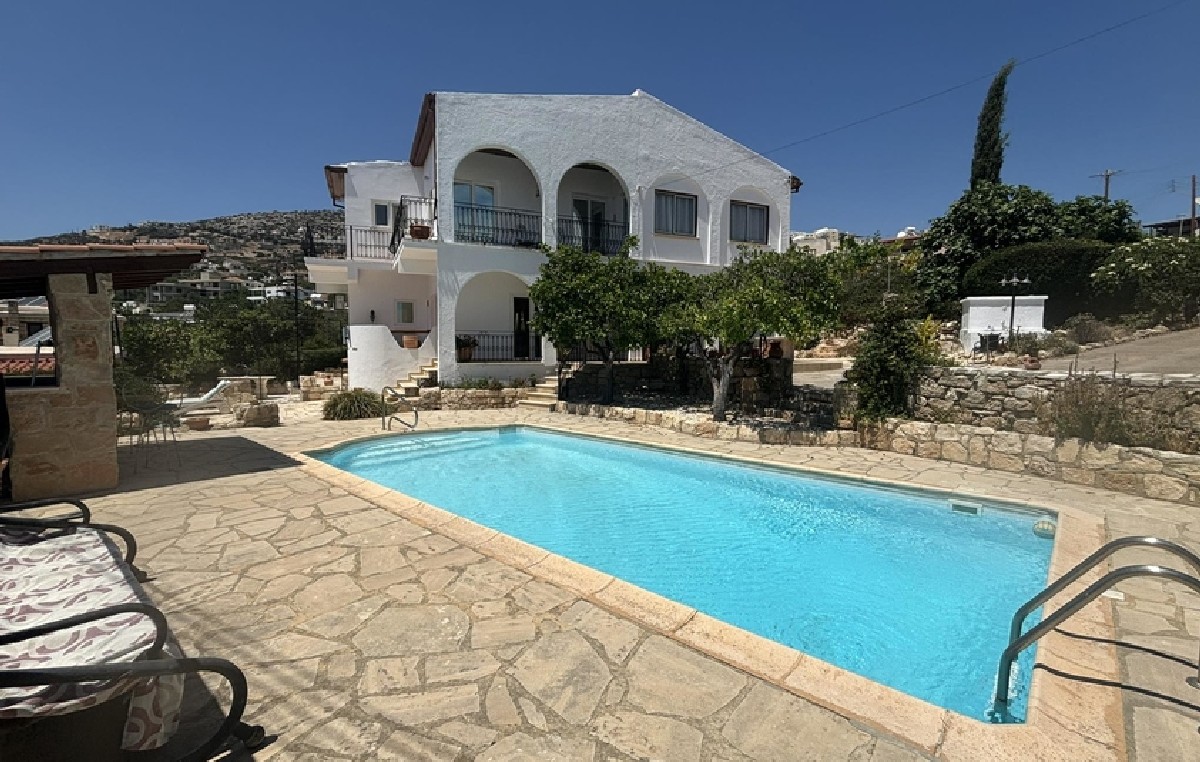 Paphos Peyia 4 Bedroom House For Sale ZTC2965