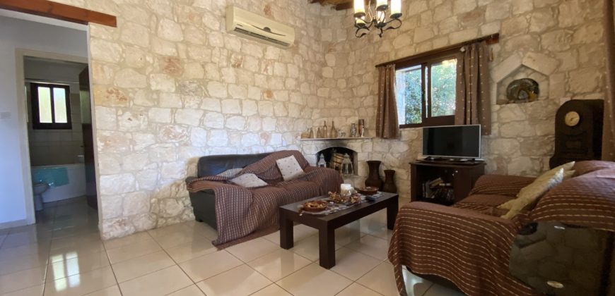 Paphos Stroumbi Traditional House 2Bdr For Sale CPNC1471