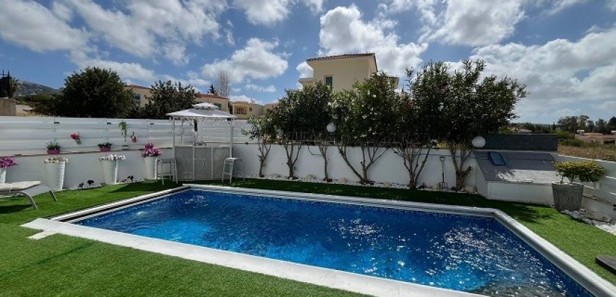 Paphos Tala Detached Villa 4Bdr For Sale CPNC2819