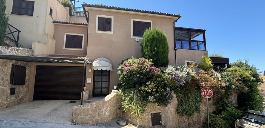 Paphos Tsada 4 Bedroom Villa For Sale ZTC2980