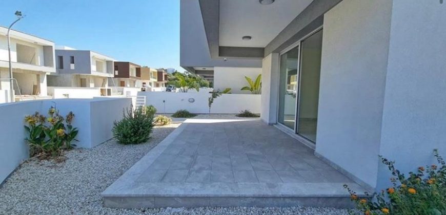 Paphos Universal 3Bdr Villa For Sale VLSNJSLVUNI