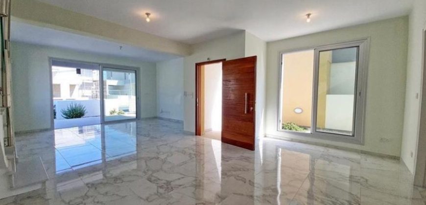 Paphos Universal 3Bdr Villa For Sale VLSNJSLVUNI