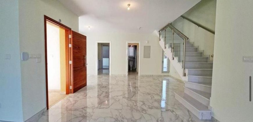 Paphos Universal 3Bdr Villa For Sale VLSNJSLVUNI