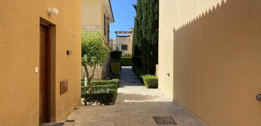 Polis 2 Bedroom Townhouse For Sale PFA77-908