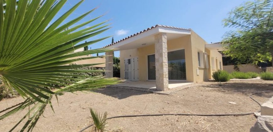 Chloraka Paphos 3 Bedroom Detached Villa For Sale LGP184LP