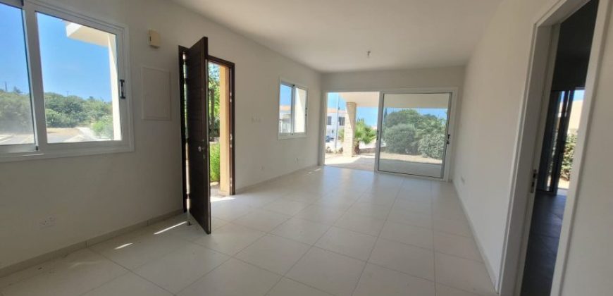 Chloraka Paphos 3 Bedroom Detached Villa For Sale LGP184LP