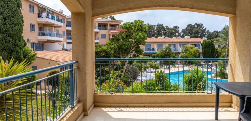 Kato Paphos 2 Bedroom Apartments / Penthouses For Sale LPT52730